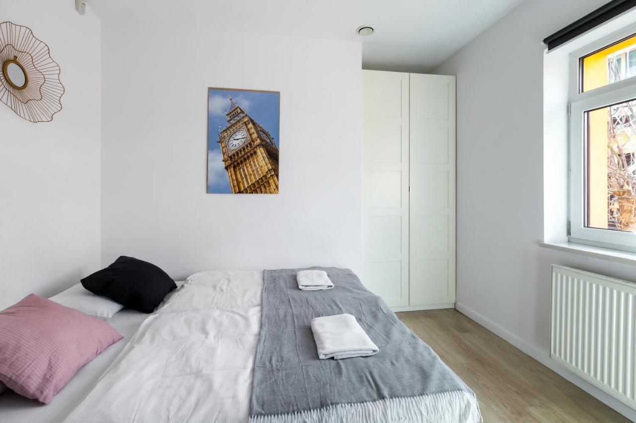 Wawel Cracow Old City Apartments - Friendhouse Apartments Краків Екстер'єр фото