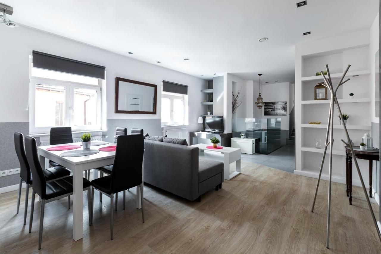 Wawel Cracow Old City Apartments - Friendhouse Apartments Краків Екстер'єр фото