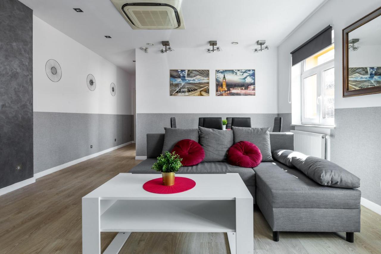 Wawel Cracow Old City Apartments - Friendhouse Apartments Краків Екстер'єр фото
