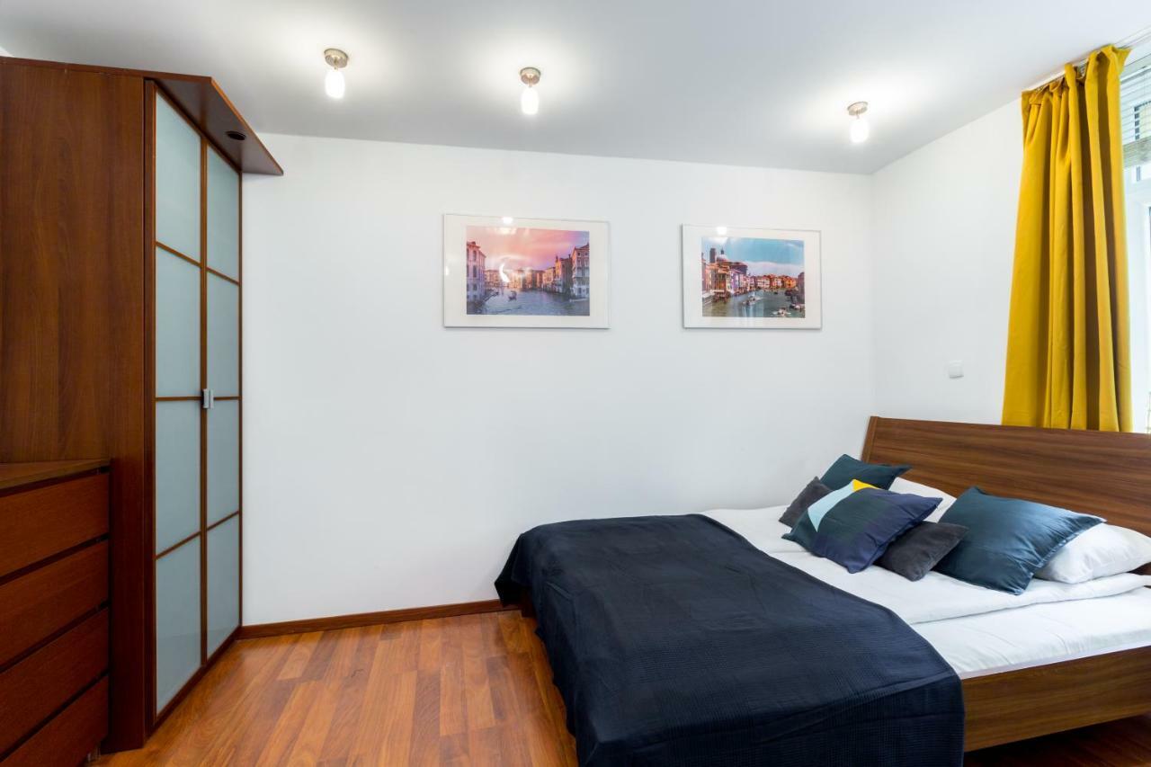 Wawel Cracow Old City Apartments - Friendhouse Apartments Краків Екстер'єр фото